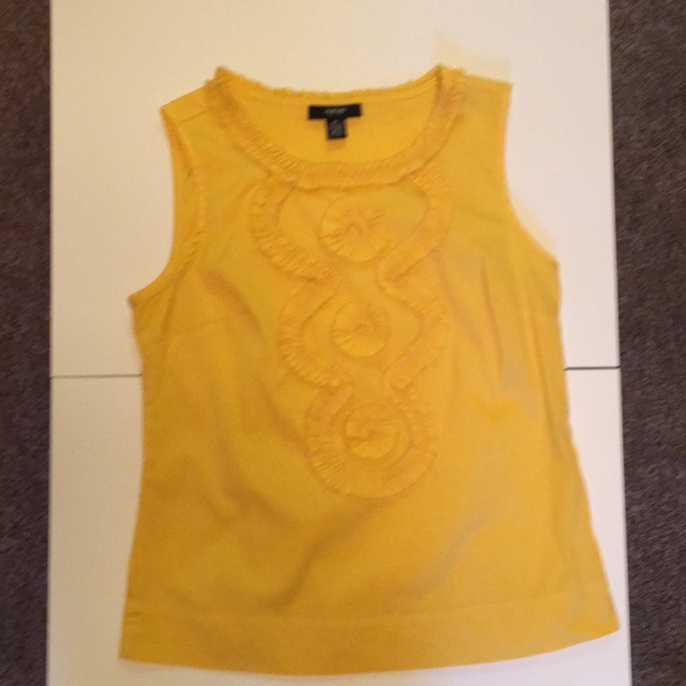 Alfani sunny yellow sleeveless blouse
